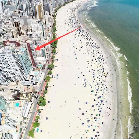 APARTAMENTO VISTA MAR - Pé na areia Balneário Camboriú Extérieur photo